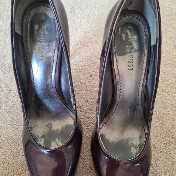 New West - Deep Purple Patent Leather Heels - Picture 5 of 5